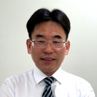 廖元利 Yuan-li Liao
達興材料股份有限公司 處長
Director, Daxin Materials Corporation